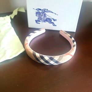 BURBERRY Hair accessory,brand new with its original tags and original box